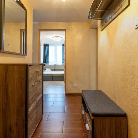 Lejlighed Park Slaski 18th Floor By Bookinghost *